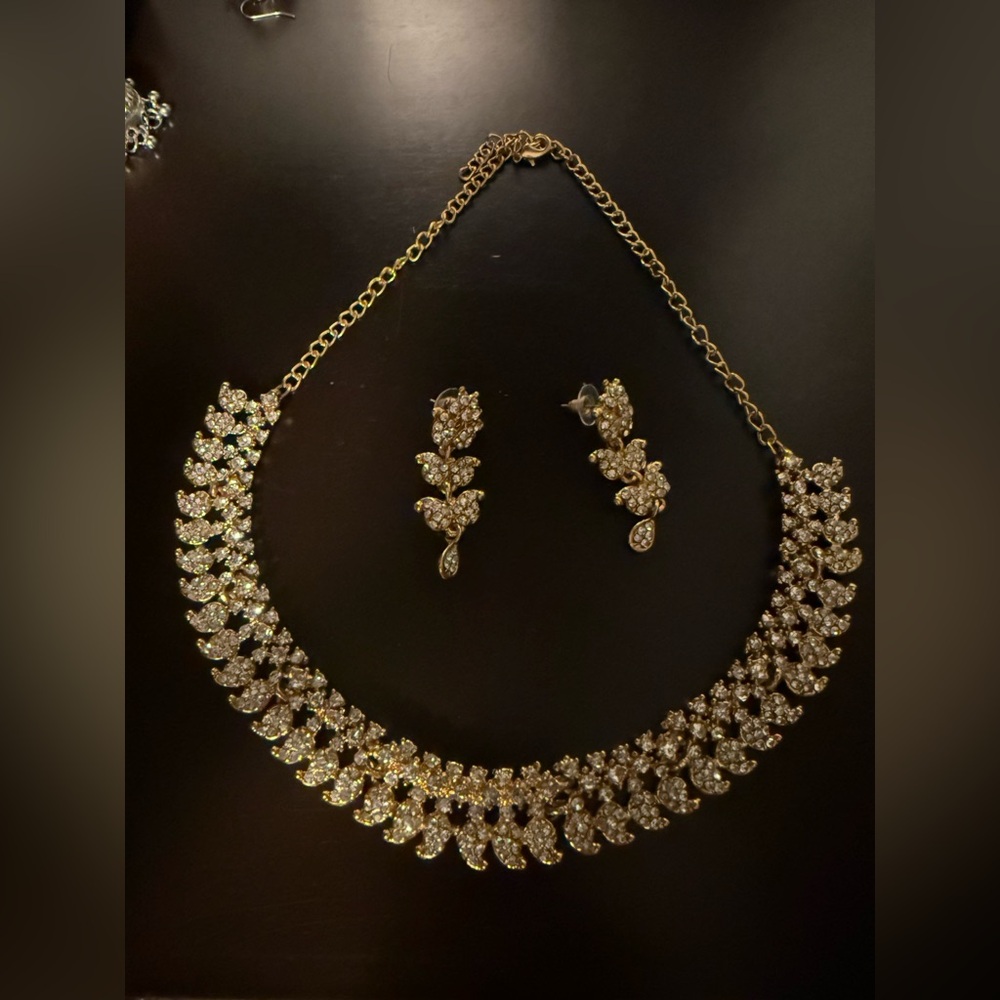 Indian Gold Necklace and Earring Set